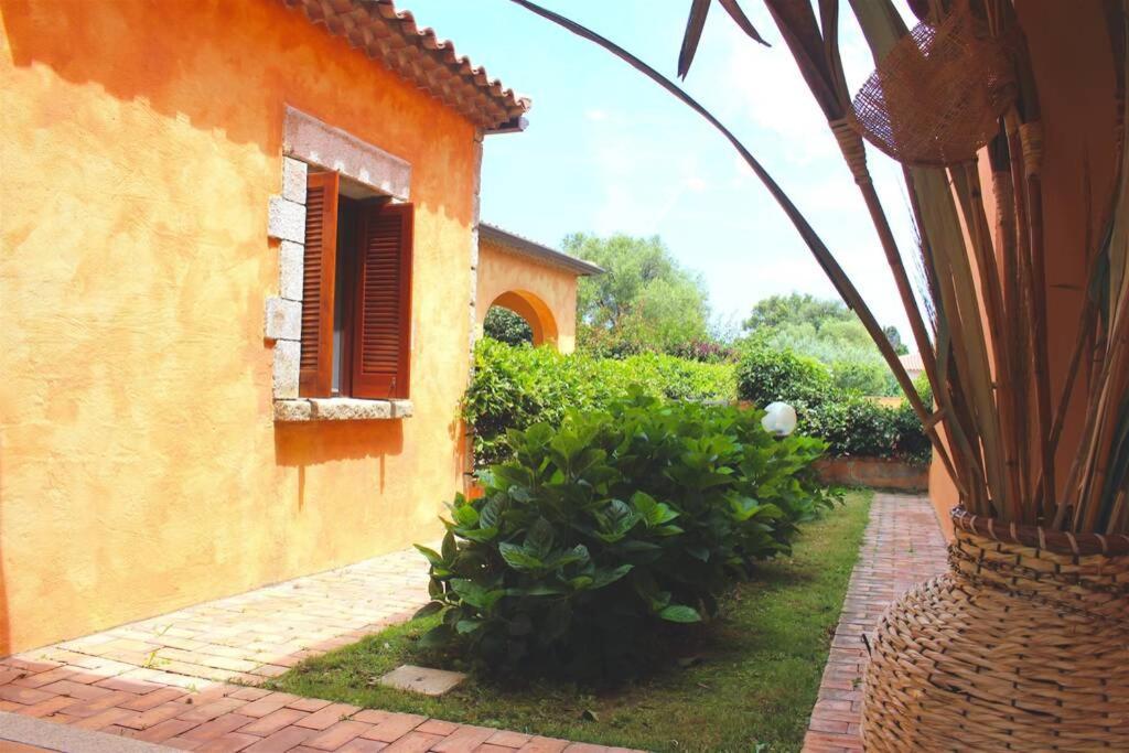 Villa Paola San Teodoro Con Piscina Privata Lu Lioni Zewnętrze zdjęcie