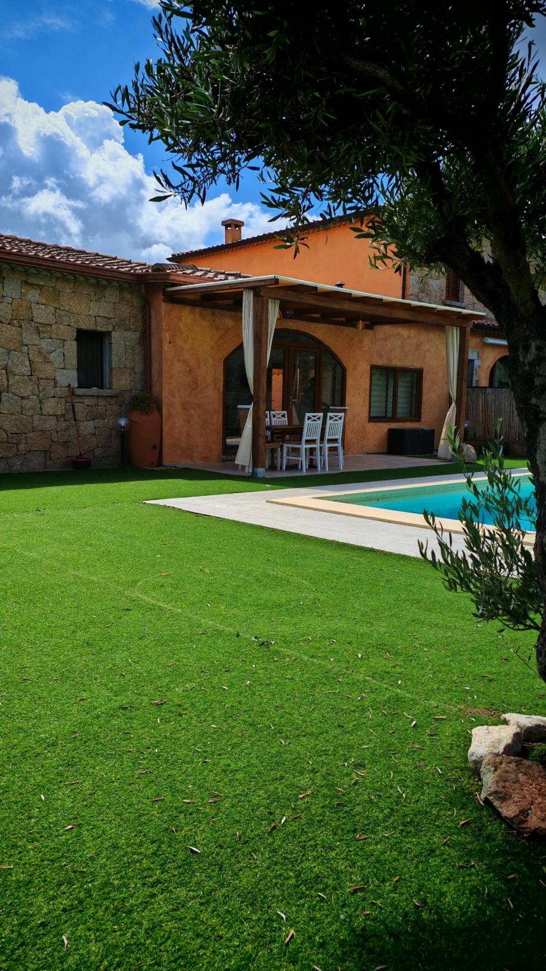 Villa Paola San Teodoro Con Piscina Privata Lu Lioni Zewnętrze zdjęcie